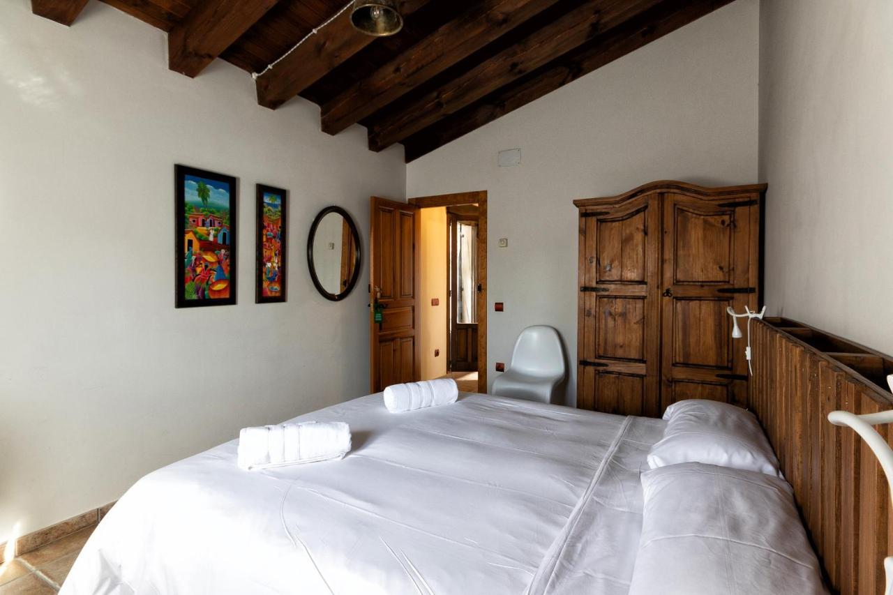 Vinarius, Posada Rural Castellanos de Villiquera Dış mekan fotoğraf