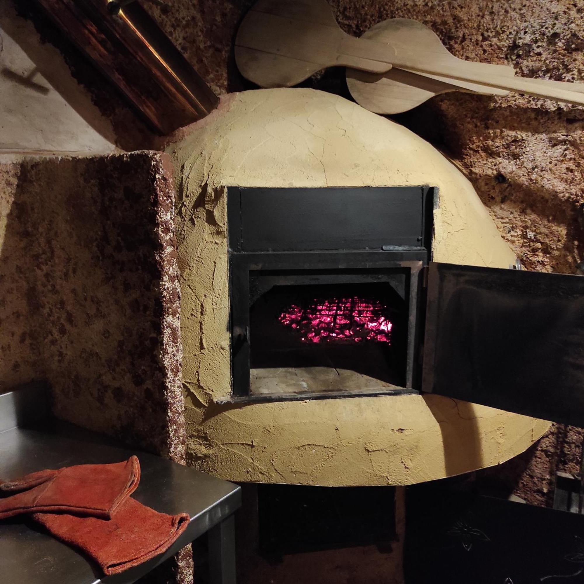 Vinarius, Posada Rural Castellanos de Villiquera Dış mekan fotoğraf