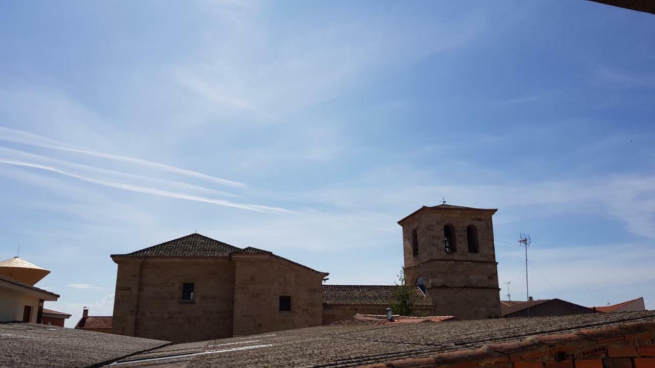 Vinarius, Posada Rural Castellanos de Villiquera Dış mekan fotoğraf